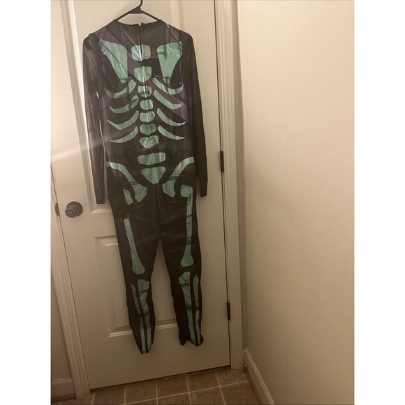 Fortnite Skull Trooper Kid 1-Piece Halloween Costume Jumpsuit Pick Your Size - Picture 11 of 15